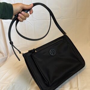 Tory Burch Virginia Nylon Crossbody Bag Black Gold Hardware Purse NWOT Luxe